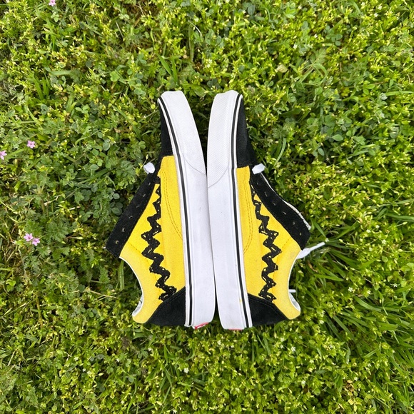 Old Skool Vans x Peanuts Charlie Brown - Picture 5 of 5